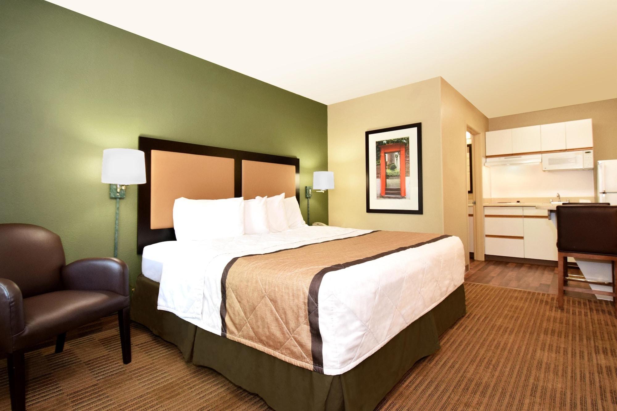 Extended Stay America Suites - Seattle - Bellevue - Factoria Экстерьер фото