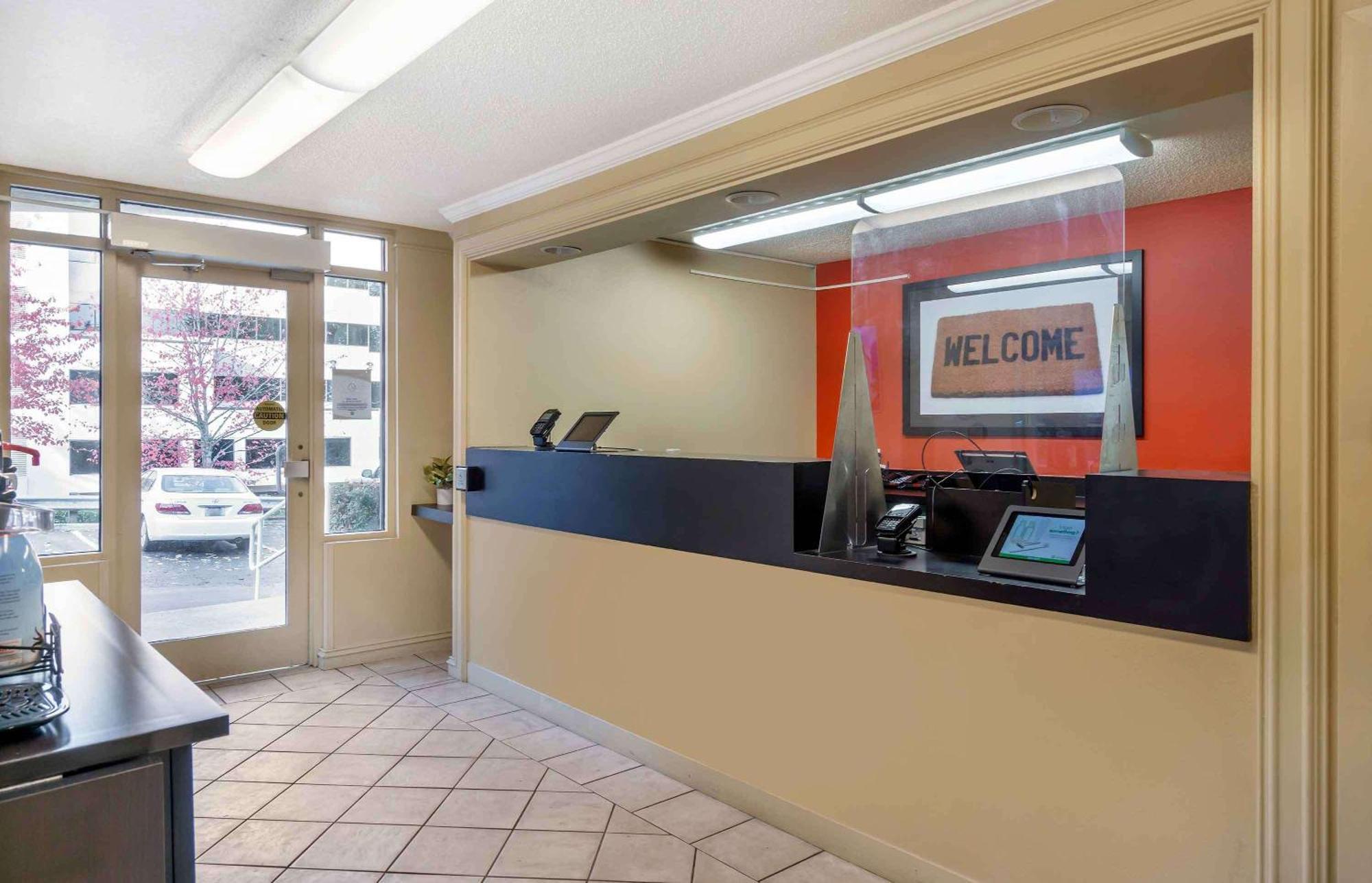 Extended Stay America Suites - Seattle - Bellevue - Factoria Экстерьер фото